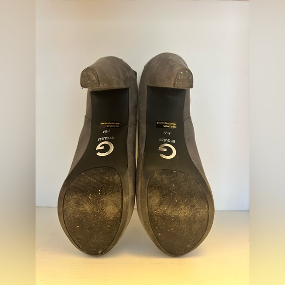 Guess, Size 8 1/2 Booties - Picture 5 of 5